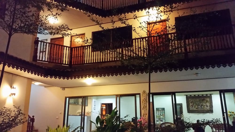 Villa Oranje, Primary image, photo 1