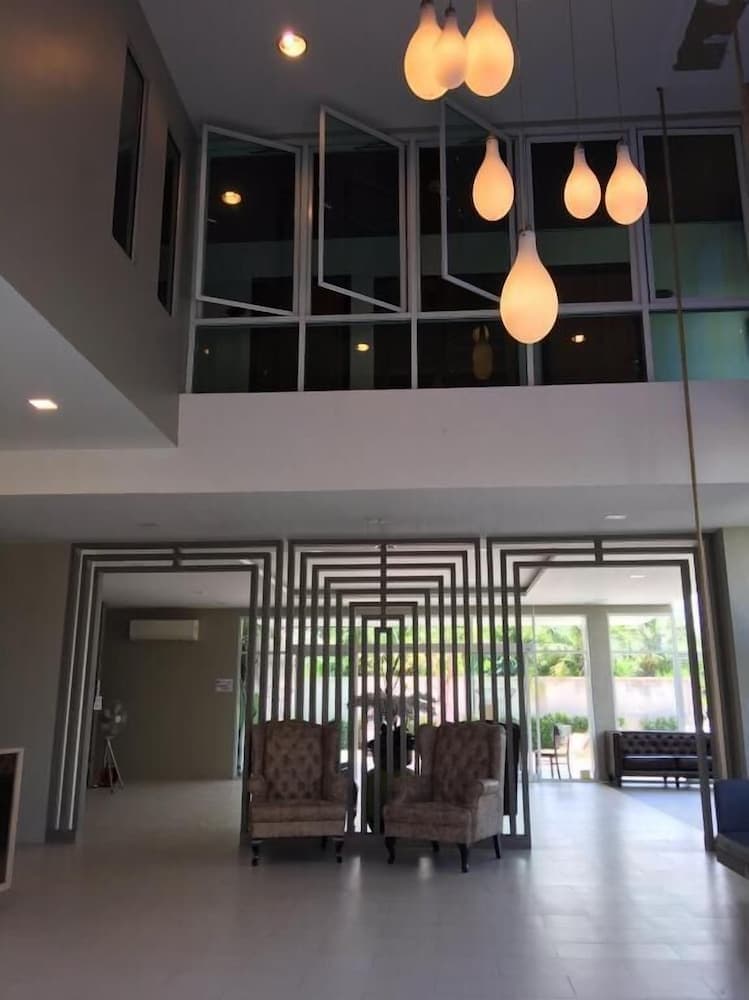 Embryo Hotel, Lobby, photo 5