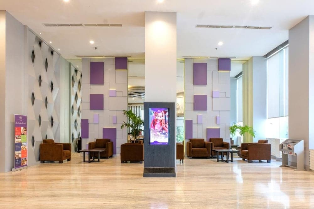 Almadera Hotel Makassar, Lobby, photo 4