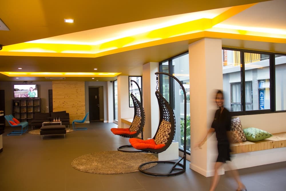 iSanook Bangkok, Lobby sitting area, photo 3