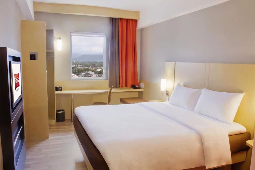 ibis Padang Hotel, Room, photo 5