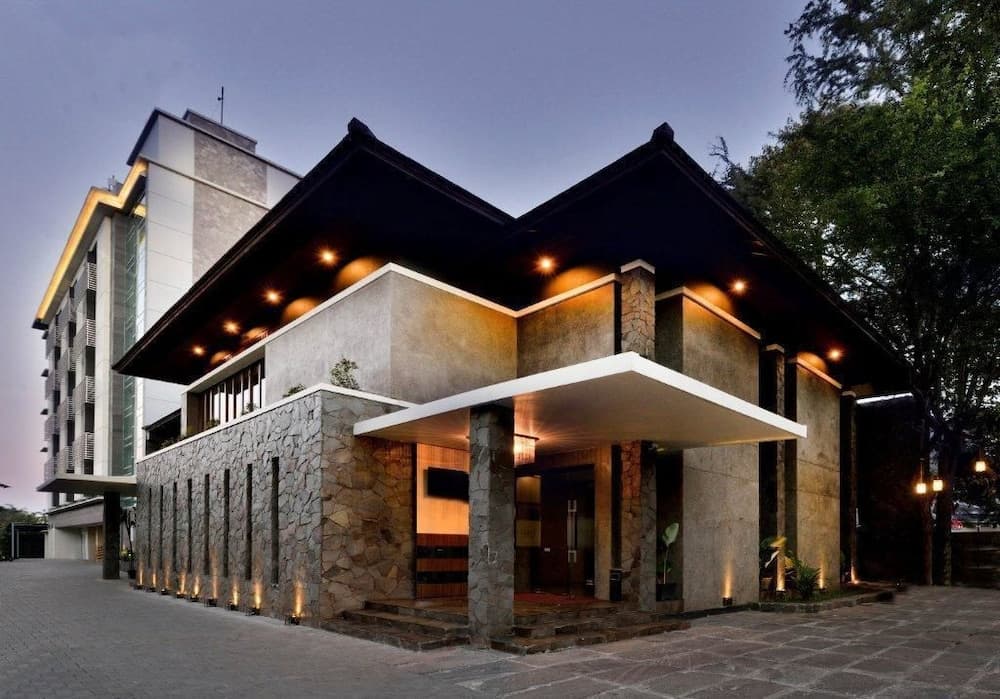 Serela Merdeka Bandung, Primary image, photo 1