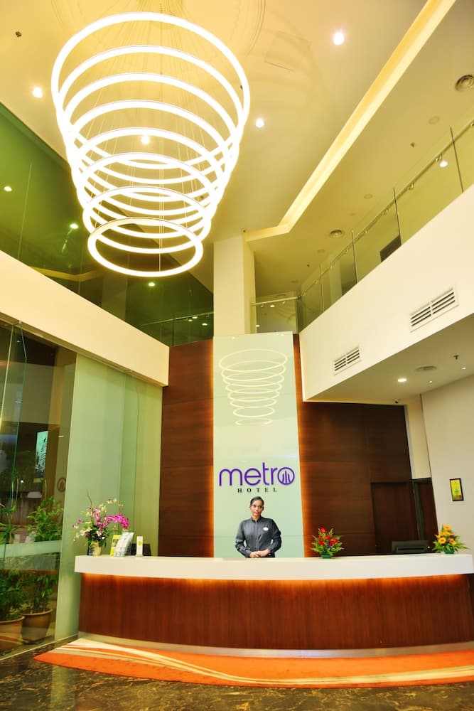 Metro Hotel, Reception, photo 4