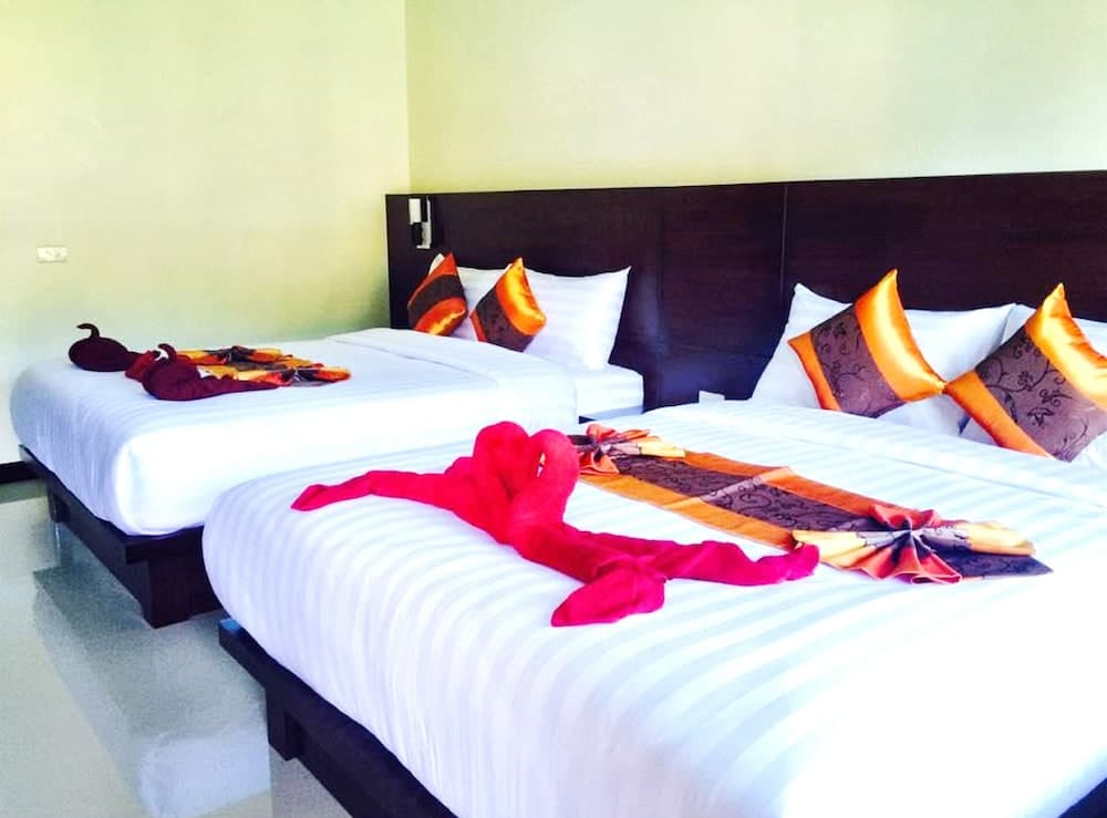 Peaceful Resort Koh Lanta, Room, photo 4