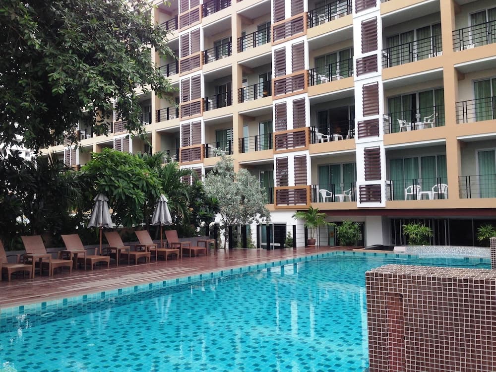 August Suites, Primary image, photo 1