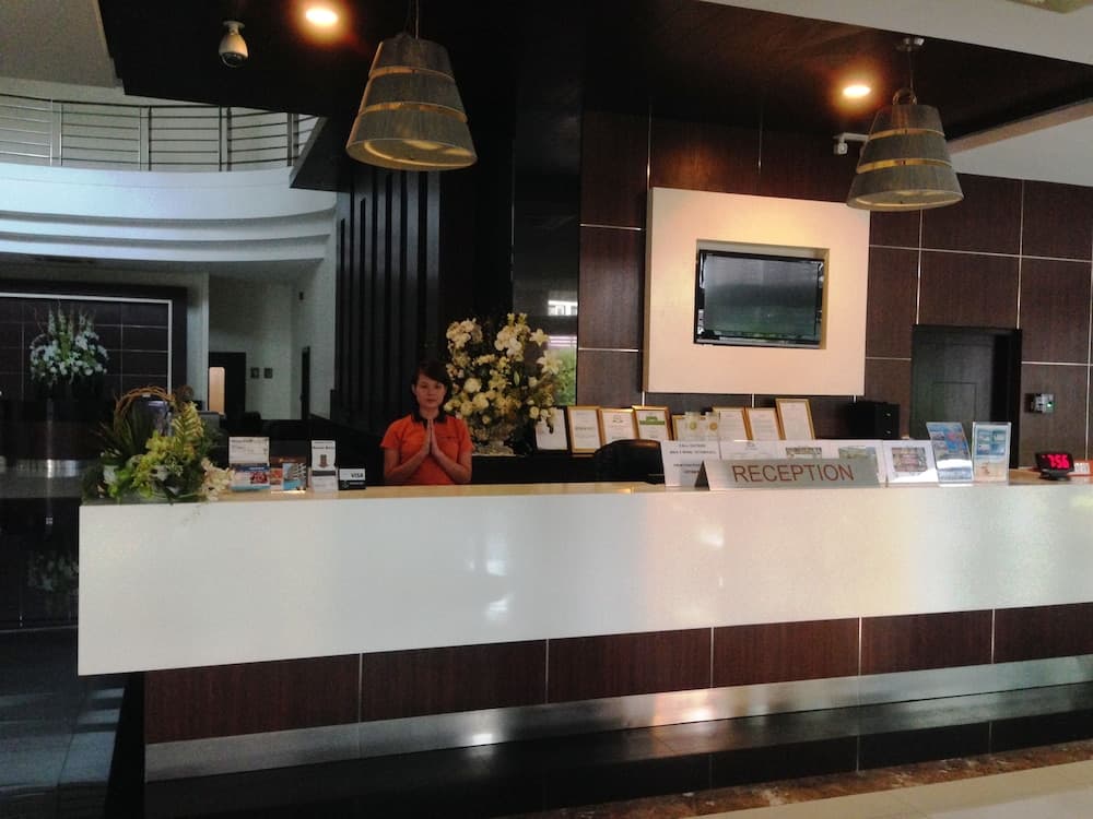 August Suites, Reception, photo 2