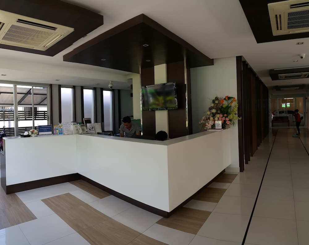 April Suites, Reception, photo 2