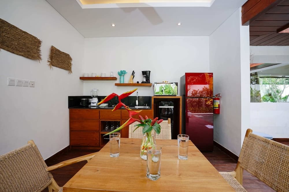 Villa Pulau I, Private kitchen, photo 4