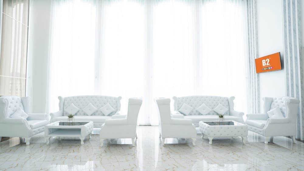 B2 Phuket Premier Hotel, Lobby sitting area, photo 3
