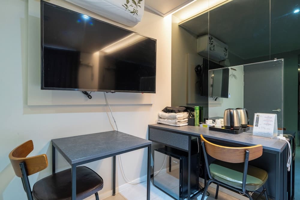 M&Lucky Hotel, Room, photo 5