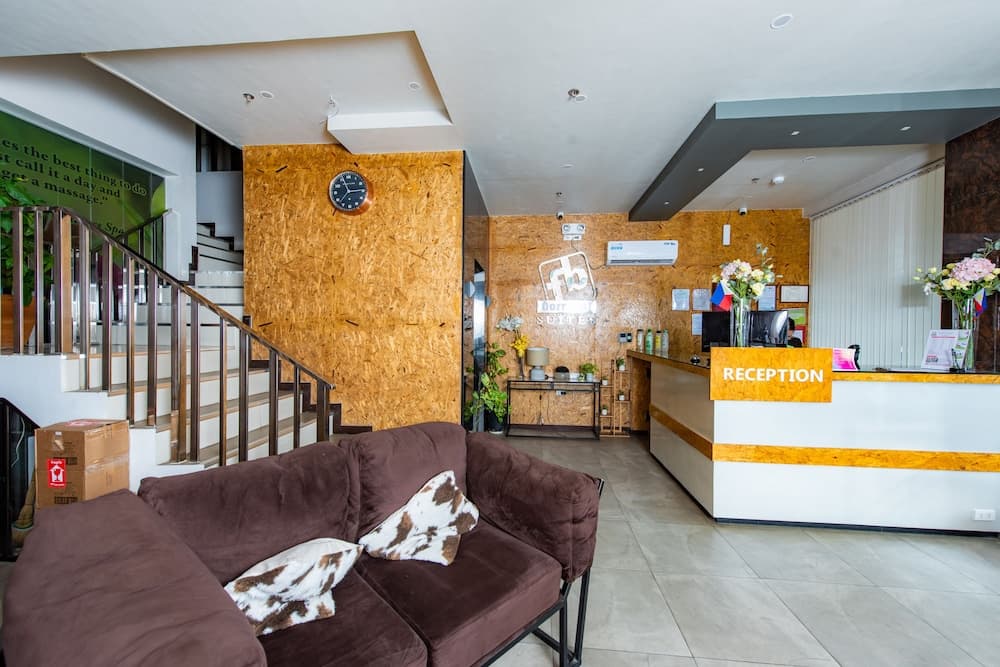 FB Dormitel Suites, Reception, photo 4