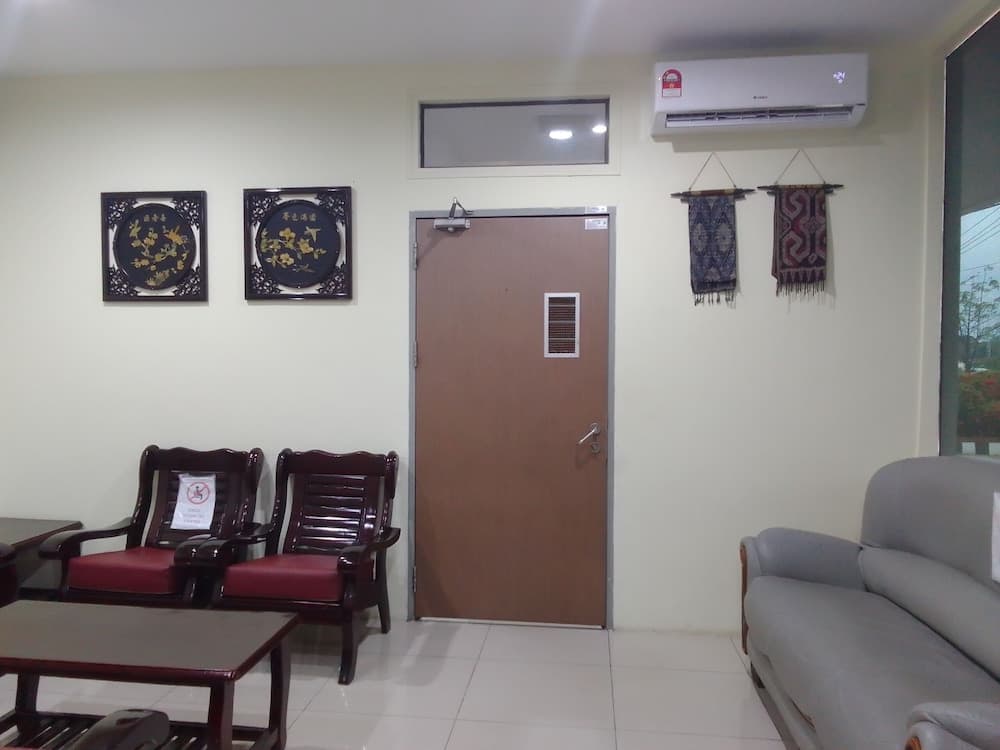 Borneo Suites Hotel, Reception, photo 2