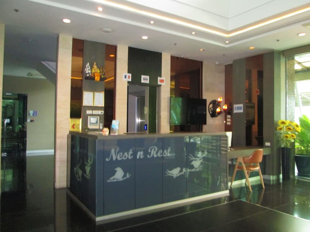 Nest n Rest Hotel, Check-in/check-out kiosk, photo 4