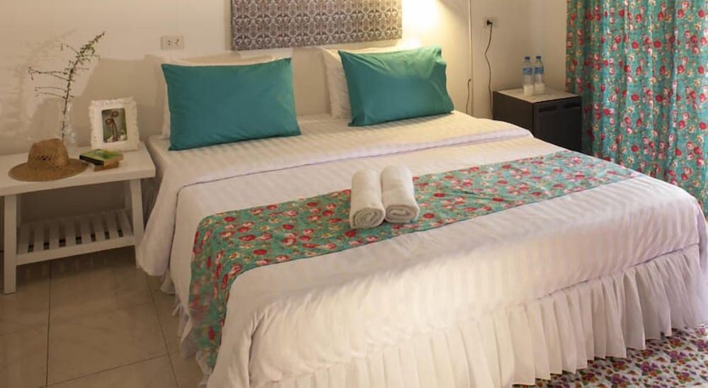 Les Fleurs, Room, photo 4