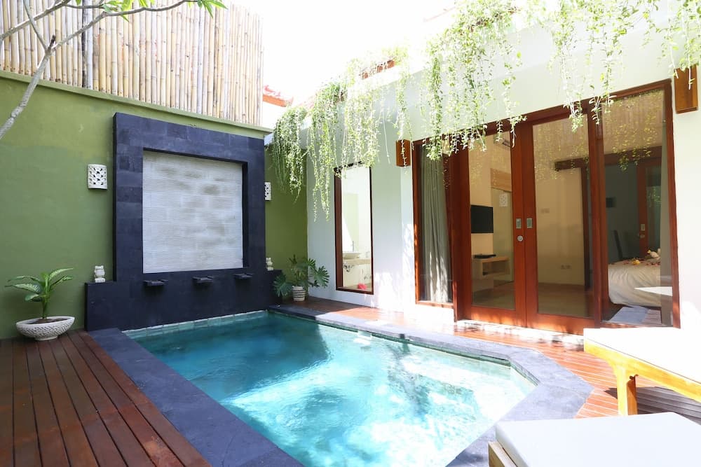 Jas Green Villas, Primary image, photo 1