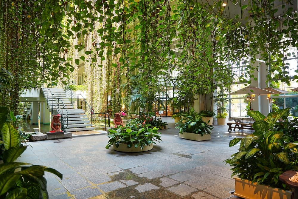 Palace in Moon Beach, Interior entrance, photo 2