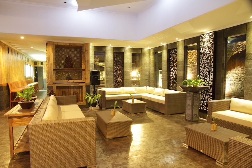 Vamana Resort, Lobby sitting area, photo 3