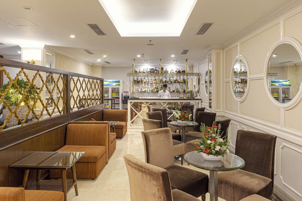 Chalcedony Grand Hotel, Interior entrance, photo 3