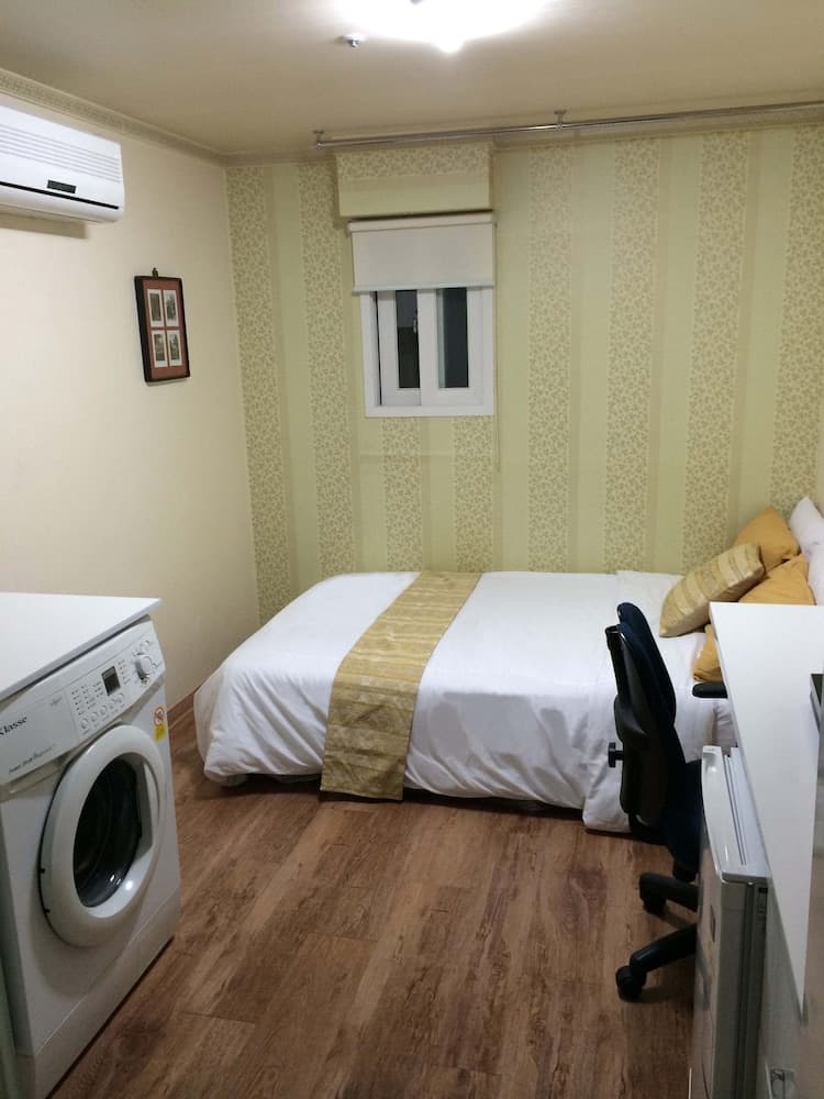E Residence, Room, photo 4