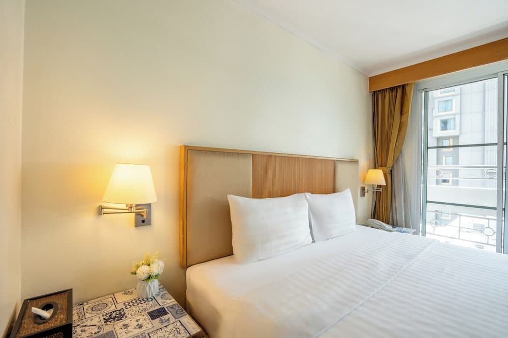 The Mercer Sukhumvit 4, Room, photo 5
