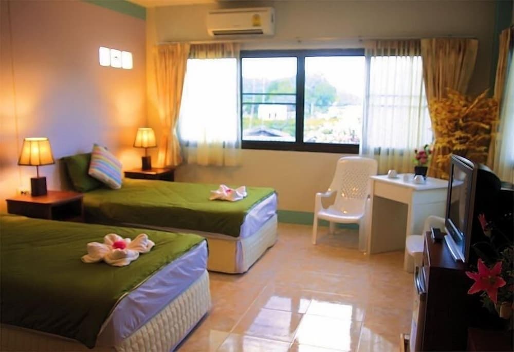 J Guesthouse, Room, photo 5