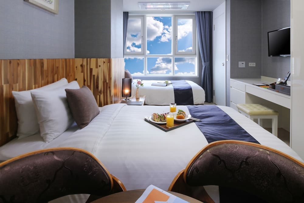 Shinchon Ever8 Serviced Residence, Room, photo 4
