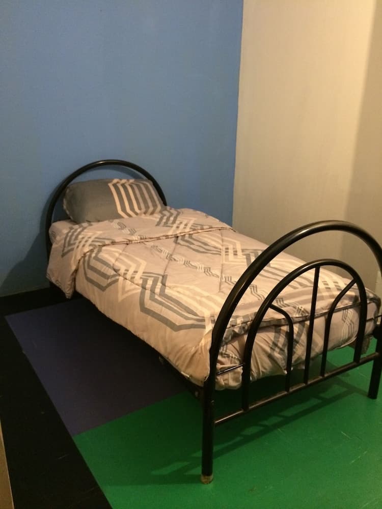 Funky Crib Hotel, Room, photo 3
