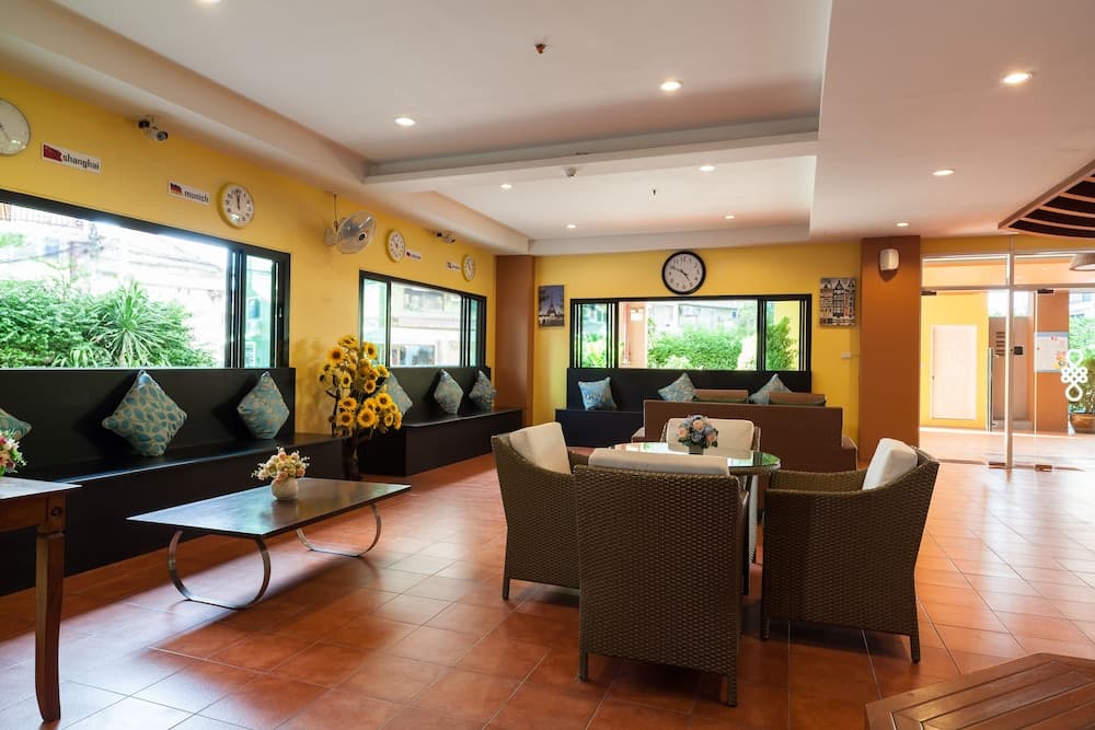 The Right Resort, Reception, photo 4