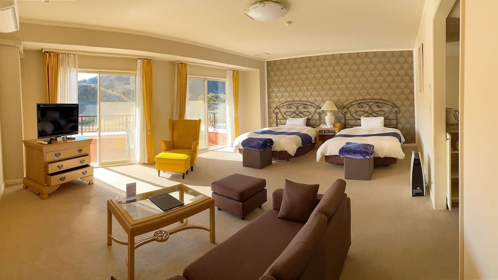camel hotel resort, Primary image, photo 1