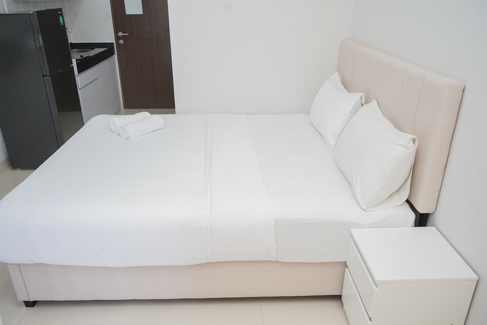 Nice And Modern Studio At Transpark Bintaro Apartment, Room, photo 4
