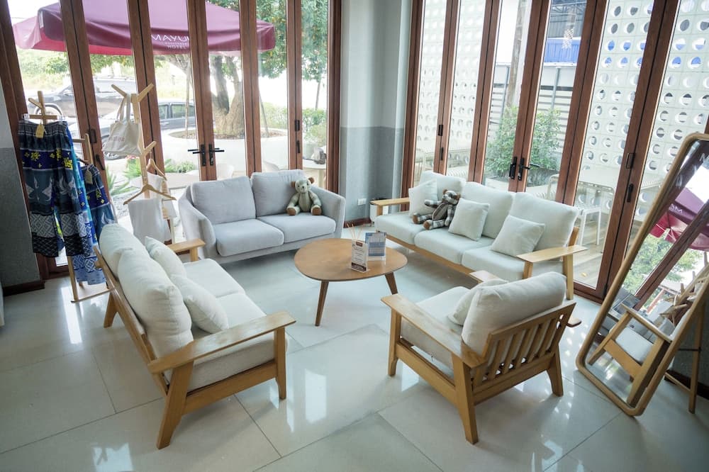 MAYUU AYUTTHAYA HOTEL, Reception, photo 2