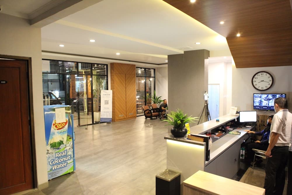 Rahayu Hotel Cirebon, Reception, photo 5