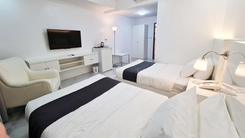 Staycation Hotel, Primary image, photo 1
