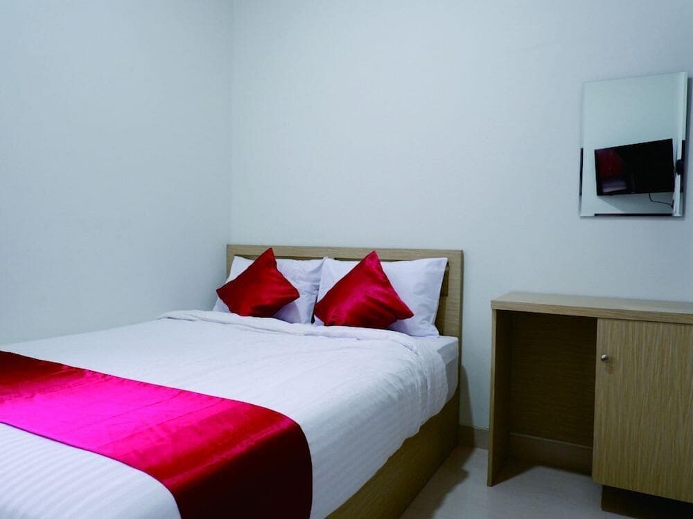 Yufi Syariah Hotel, Room, photo 3