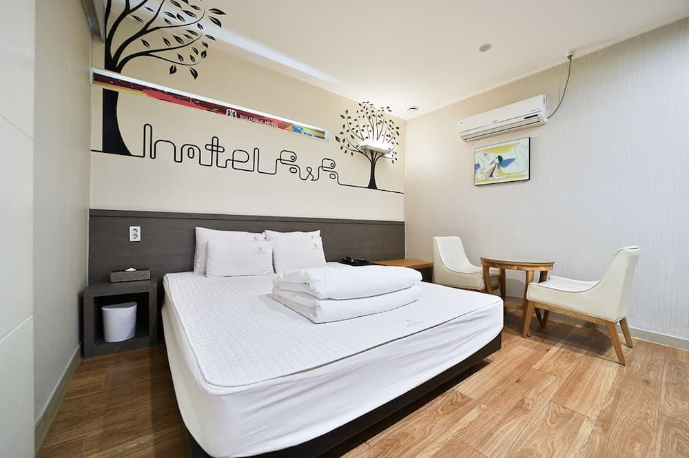 B&B HOTEL, Room, photo 5