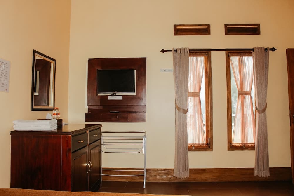 SM Bromo Hotel, Room, photo 2