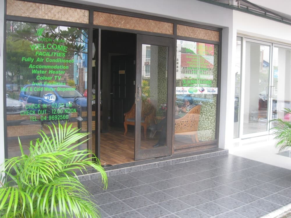 1 Baron Motel, Lobby, photo 2