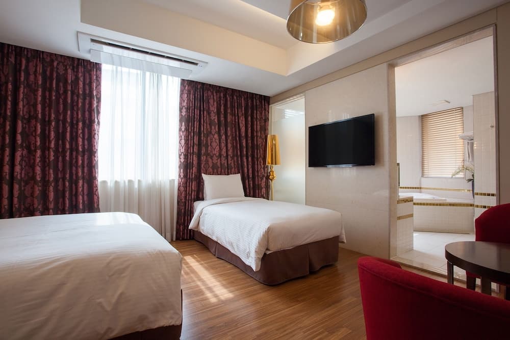 Pharos Hotel, Room, photo 5