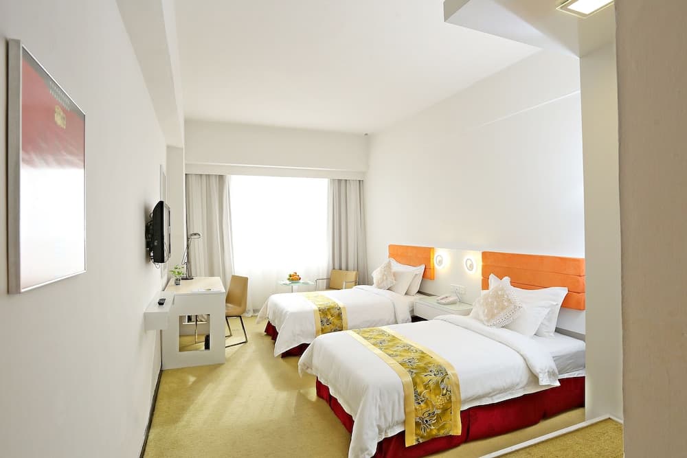 Borneo Royale Hotel, Room, photo 5