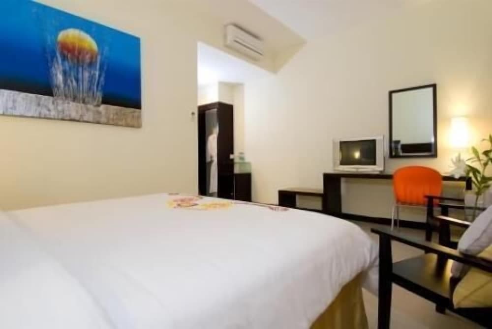 iShine Hotel, Room, photo 3