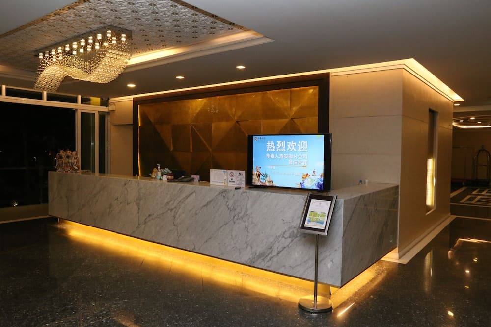 Crystal Palace Luxury Hotel, Reception, photo 3