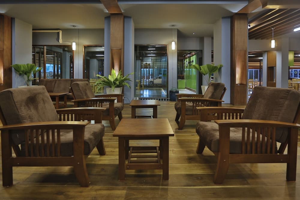 Initial Hua Hin, Lobby sitting area, photo 2
