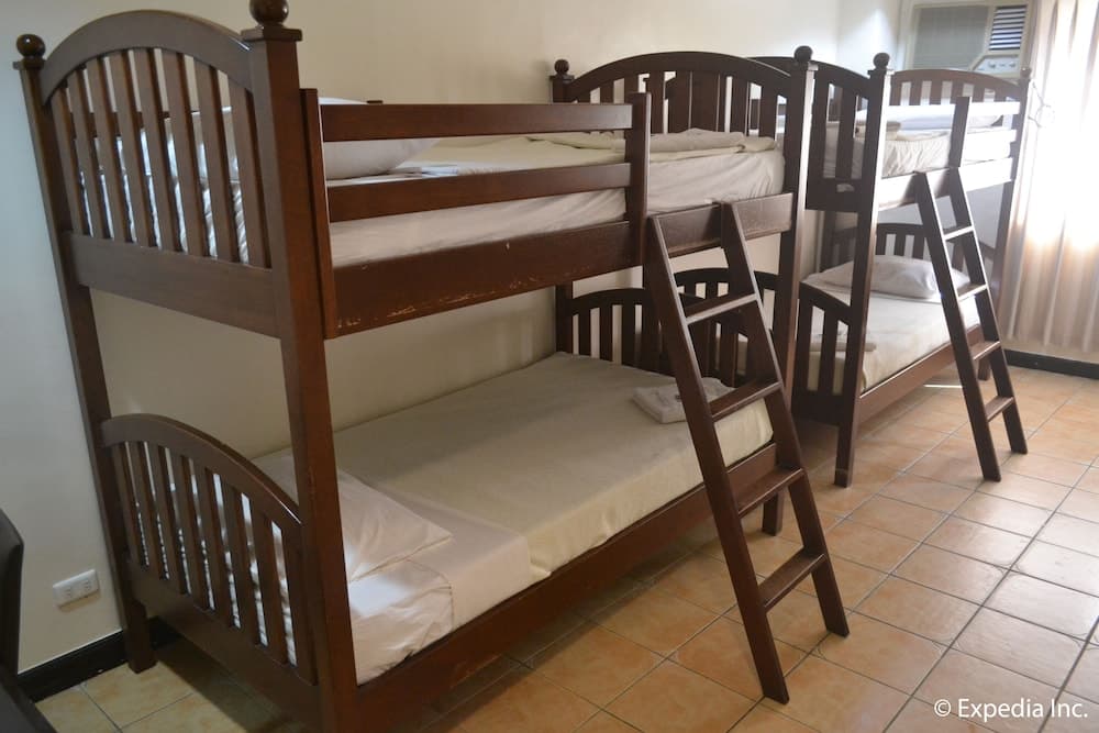 Tagaytay Country Hotel, Room, photo 4