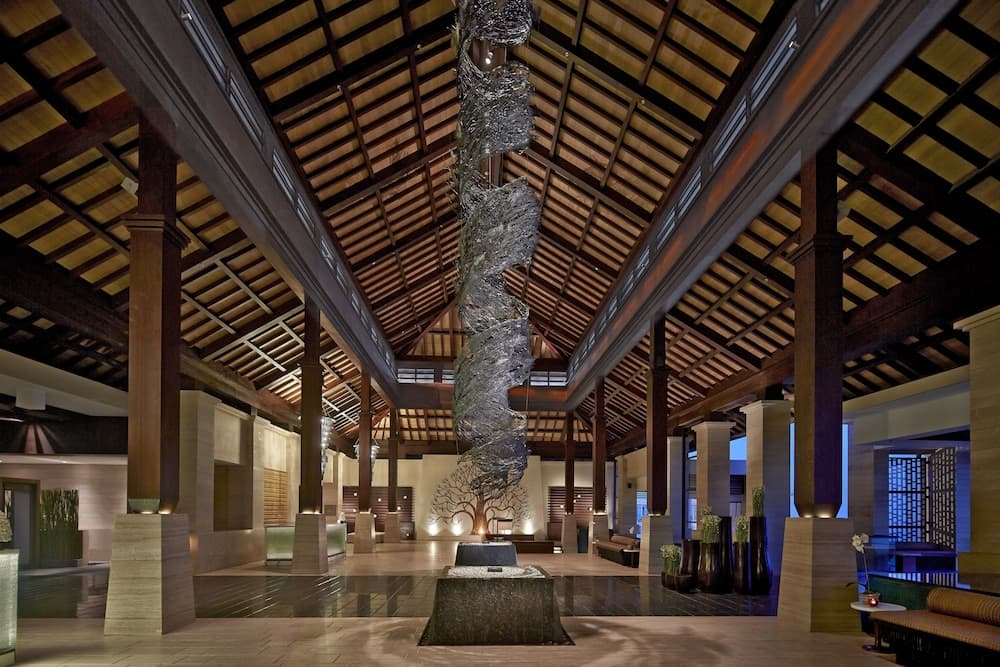 The Ritz-Carlton, Bali, Interior entrance, photo 2