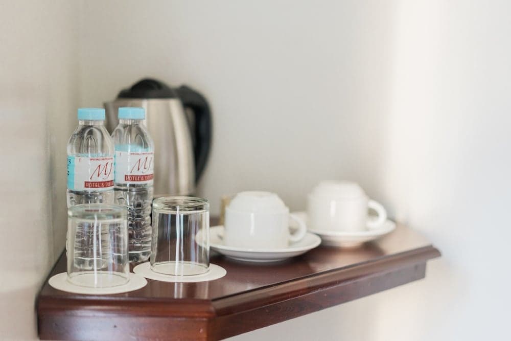 MJ Hotel & Suites, Room, photo 5