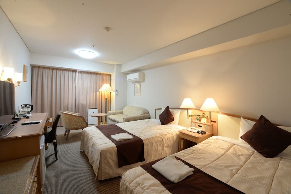 Sunwest Hotel Sasebo, Room, photo 5