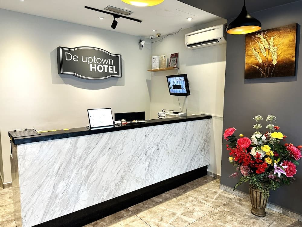 De UPTOWN Hotel @ SS2, Reception, photo 4