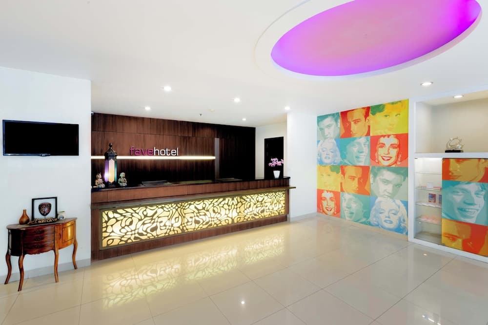 favehotel Hyper Square, Lobby, photo 4