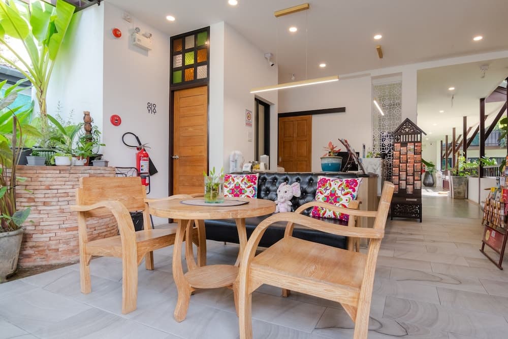Nine-Kai-Mon Boutique Hotel 리셉션 사진 4