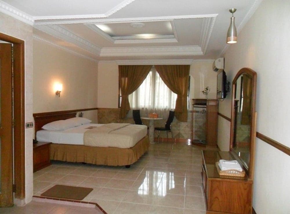 C'One Hotel Cempaka Putih, Room, photo 5